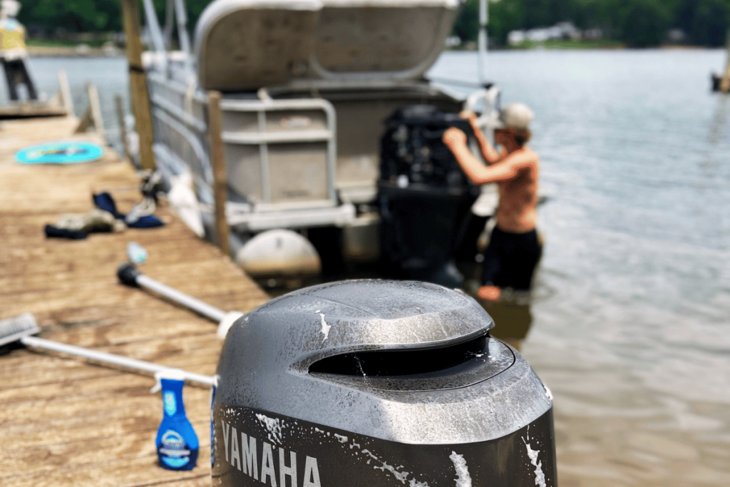 Engine maintenance and servicing